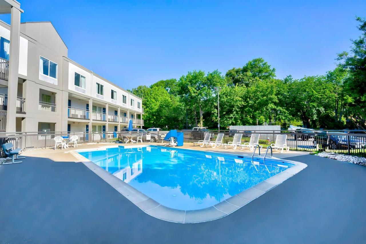 Motel 6 Virginia Beach Esterno foto